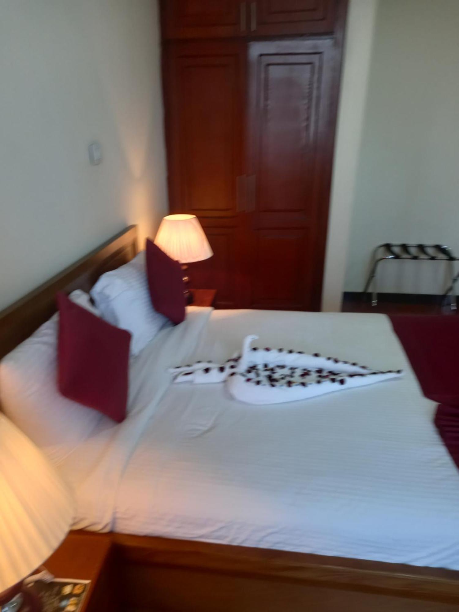 Bruhway Hotel Addis Abeba Kamer foto